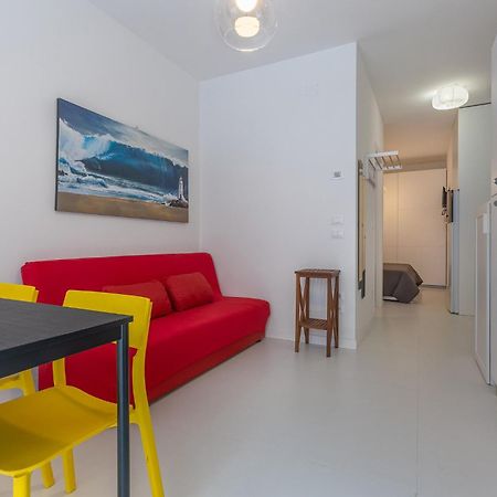 Academy Of Fine Arts -Modern Apt. With Balcony! Bologna Buitenkant foto